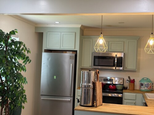 Charming Quiet 1-bedroom 1 bath ADU with AC, WiFi in Savannah