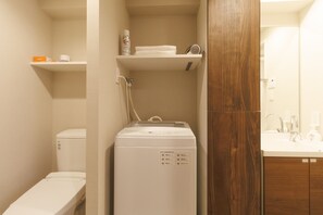 Hair dryer, towels - R34A9CC_903 / Koto-ku Tokyo (Koto-ku)