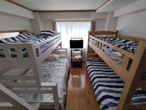 Flat rateAffordable and clean private room for up to 5 people Free parking within walking dista / Kagoshima Kagoshima