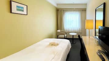 1 bedroom, desk, free WiFi, bed sheets