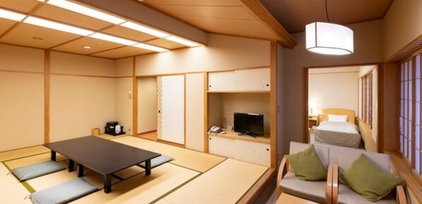 Interior - Barrierfree Tworoom JapaneseWestern room | 1 / Sagae Yamagata (Sagae)
