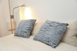 1 bedroom, bed sheets - 8 minutes walk from Chigasaki Station Within walking distance of beach art museum etc / Chigasaki Kanagawa (Chigasaki)