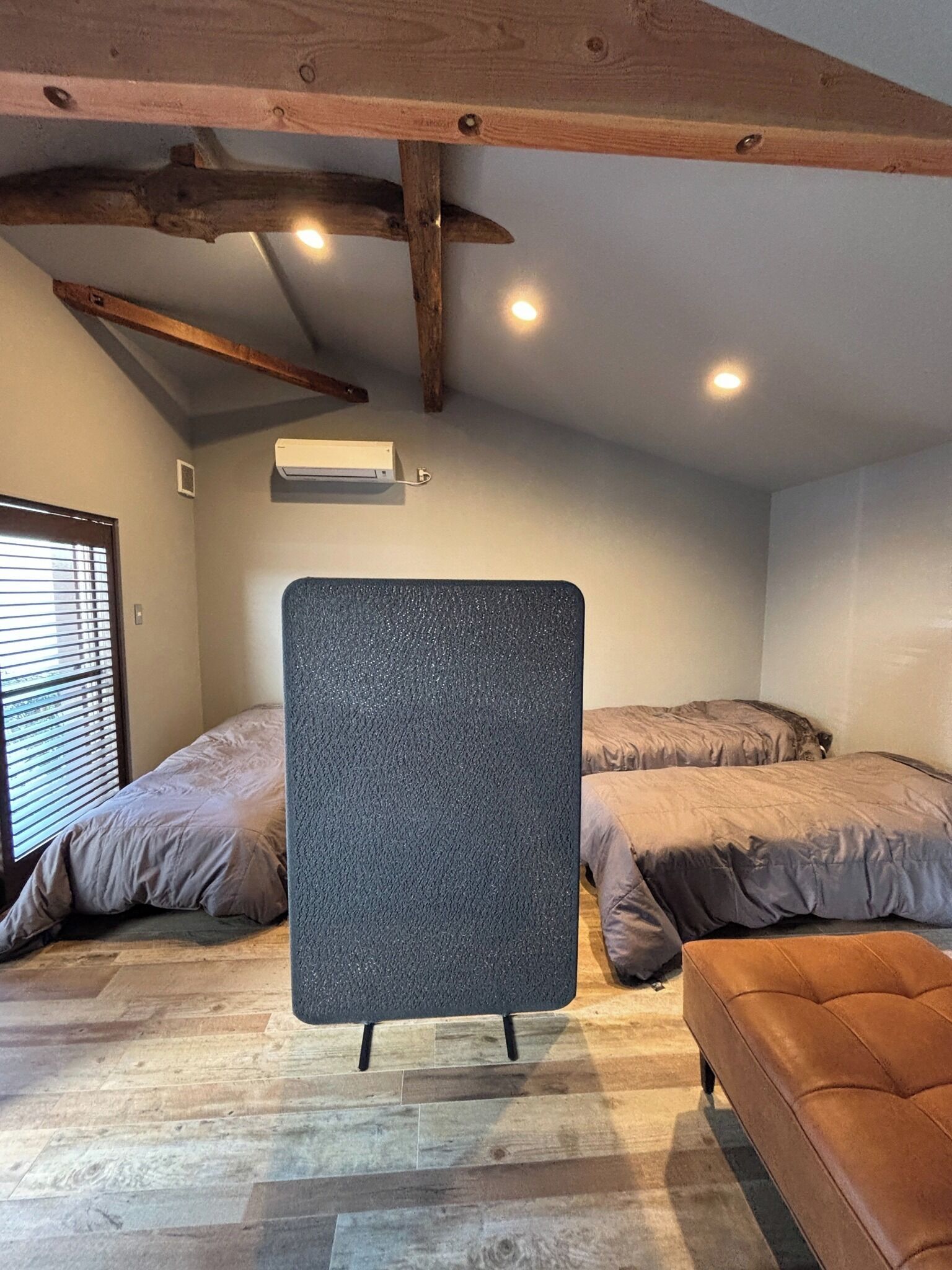 1 bedroom, desk, free WiFi, bed sheets