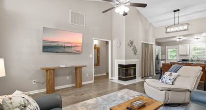 Pool / Tennis Courts | Fire-Pit | Pet Friendly