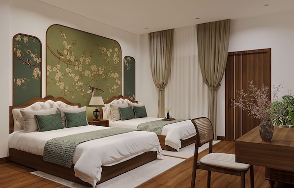 Family Suite, Multiple Beds, Balcony
