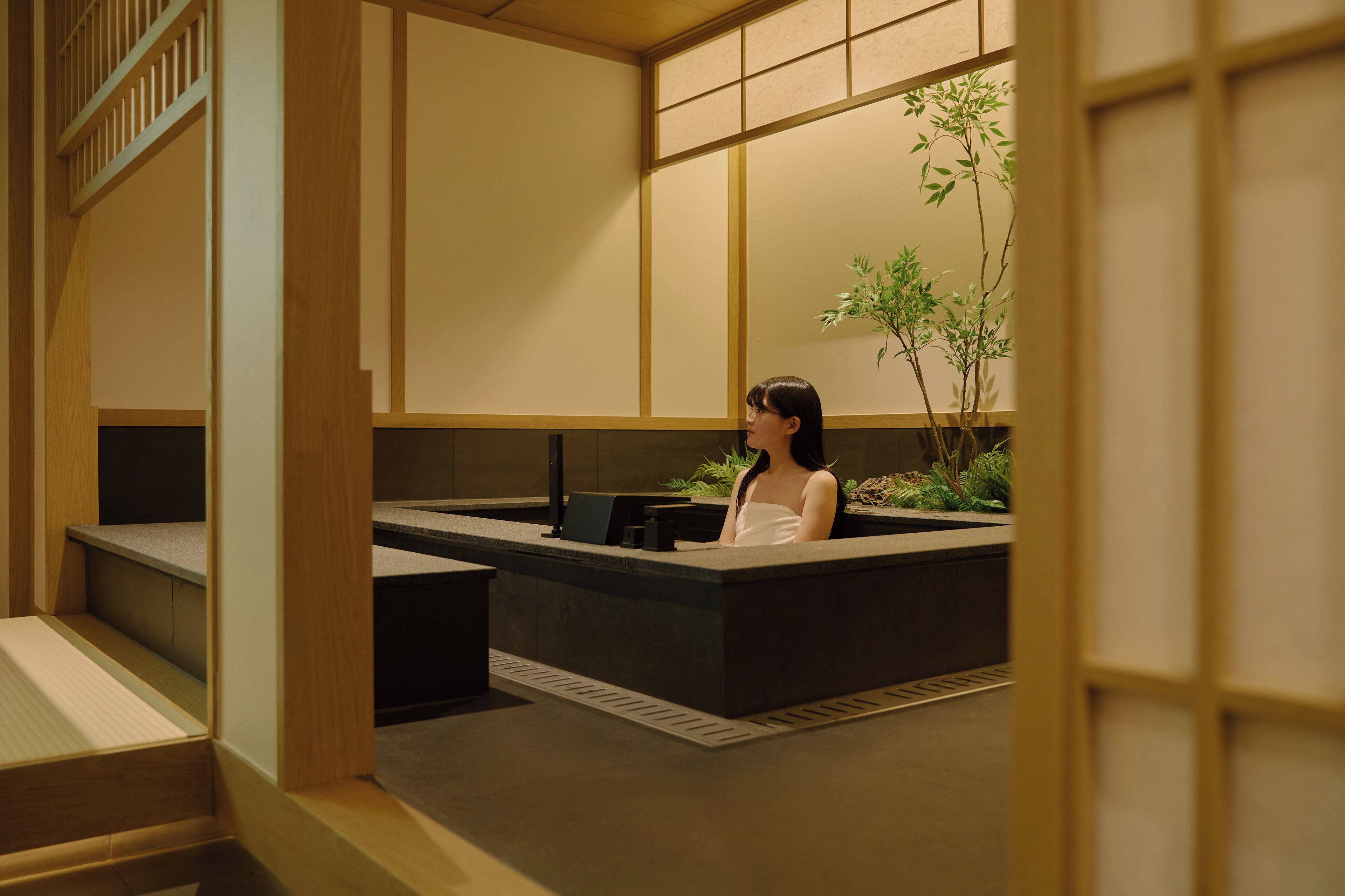 Midori Deluxe | Private spa tub