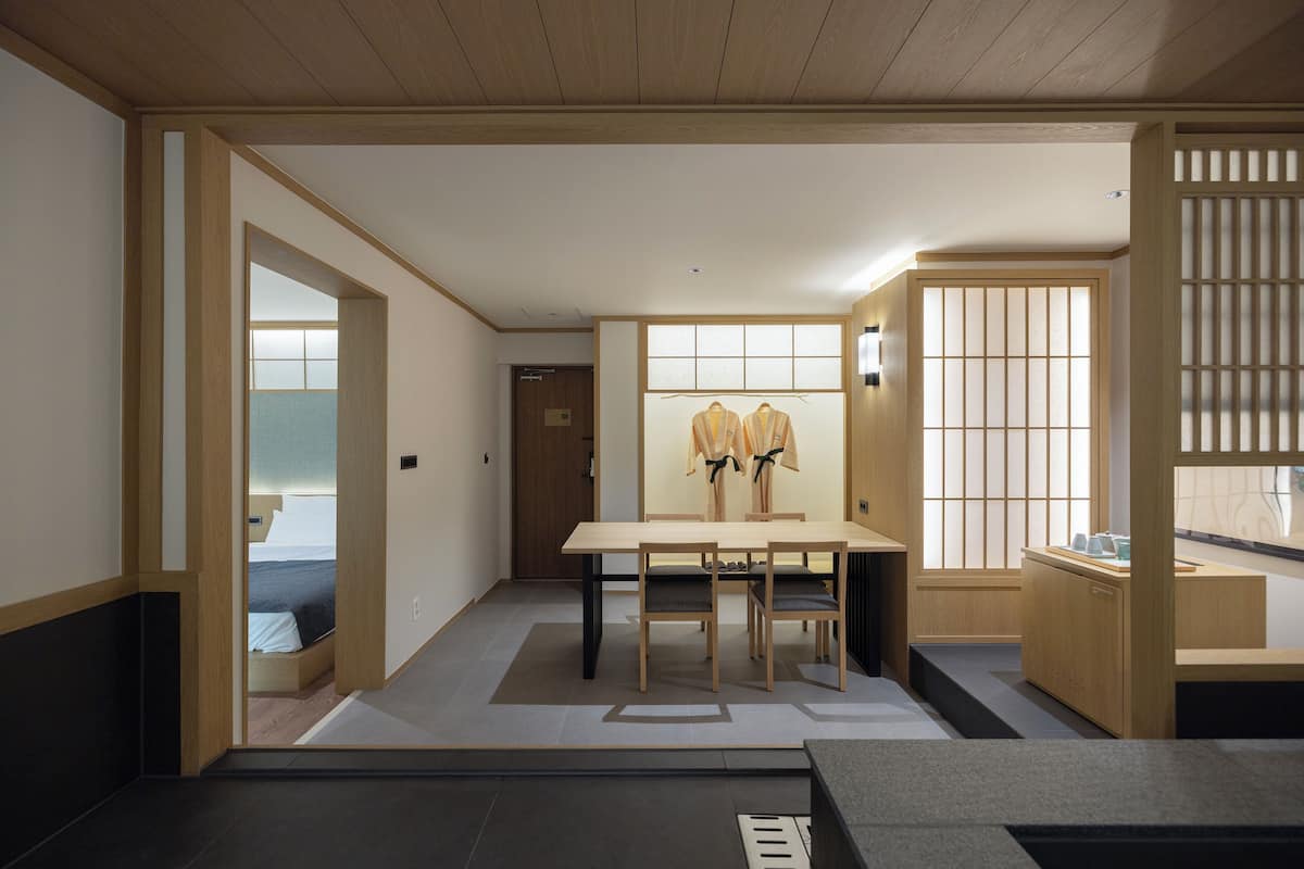 Matsuba Suite | Premium bedding, blackout drapes, soundproofing, free WiFi