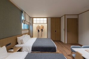 Habitación Deluxe con 2 camas individuales (Midori) | Ropa de cama de alta calidad, cortinas opacas, sistema de insonorización