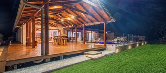 Driftwood Beachfront Luxury