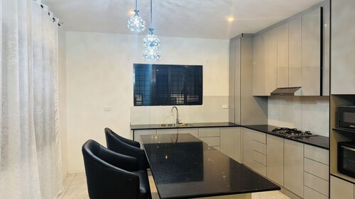 Peaceful Nadi Base Retreat