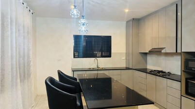 Peaceful Nadi Base Retreat