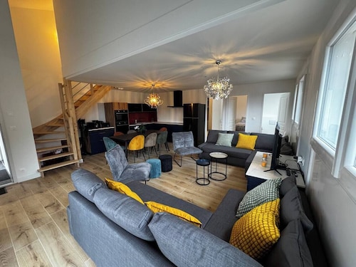 Maison pilotis 12 pers 50m mer