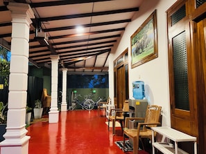 Fachada de la propiedad