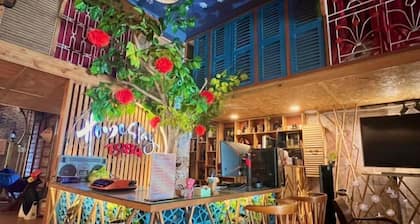 1984 Hotel Kien Giang