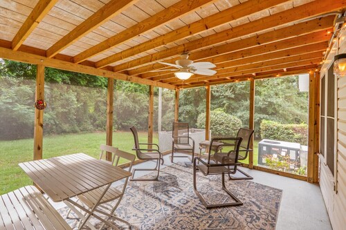 Colgan Cottage in Horse Country