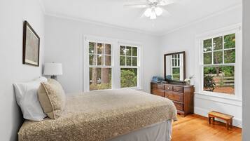 2 quartos, Wi-Fi de cortesia, roupa de cama