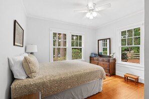 2 chambres, accès au Wi-Fi (inclus), literie fournie