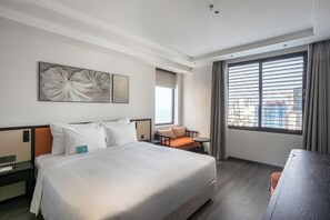 Deluxe Room, City View