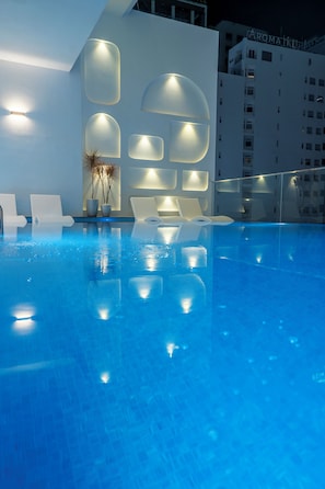Piscina externa