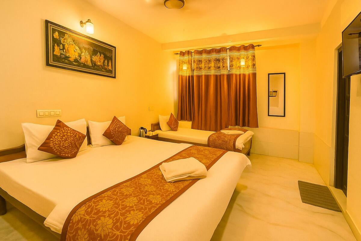 Basic Room | Premium bedding, down duvets, memory-foam beds, individually decorated