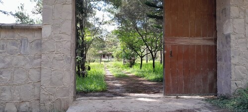 Near the City: Peace, Space & Starry Skies!