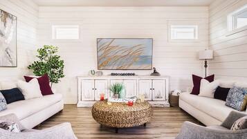 智能电视、壁炉、电子游戏、DVD 播放器