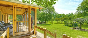 Serene Cabin w/ Pond & Creek on South Saluda River