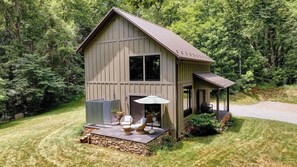 Exterior - Cottage at Deer Ridge Farm (Charlottesville)