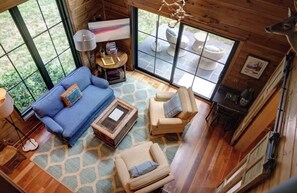 Smart TV - Cottage at Deer Ridge Farm (Charlottesville)