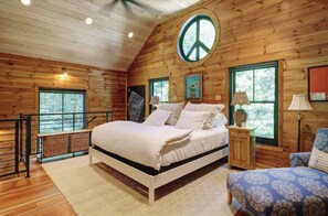 2 bedrooms, iron/ironing board, free WiFi, bed sheets - Cottage at Deer Ridge Farm (Charlottesville)