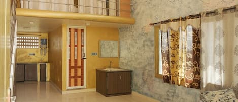 Suite, balcone, vista montagna | Una cassaforte in camera, Wi-Fi gratuito