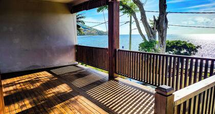 Charming 2-bedroom villa with WiFi, AC in pleasant Vieux Grand Port