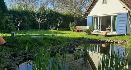 Vacation house for rent at Lake Balaton, quiet location. Beach 5 min.