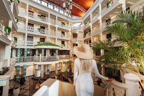 Reception - The Taksim Royal Beachfront Resort  (Patong)