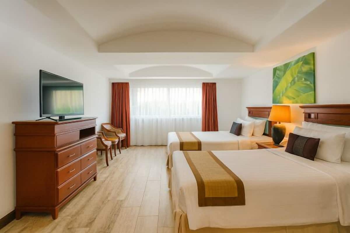 Desk, laptop workspace, free WiFi, bed sheets