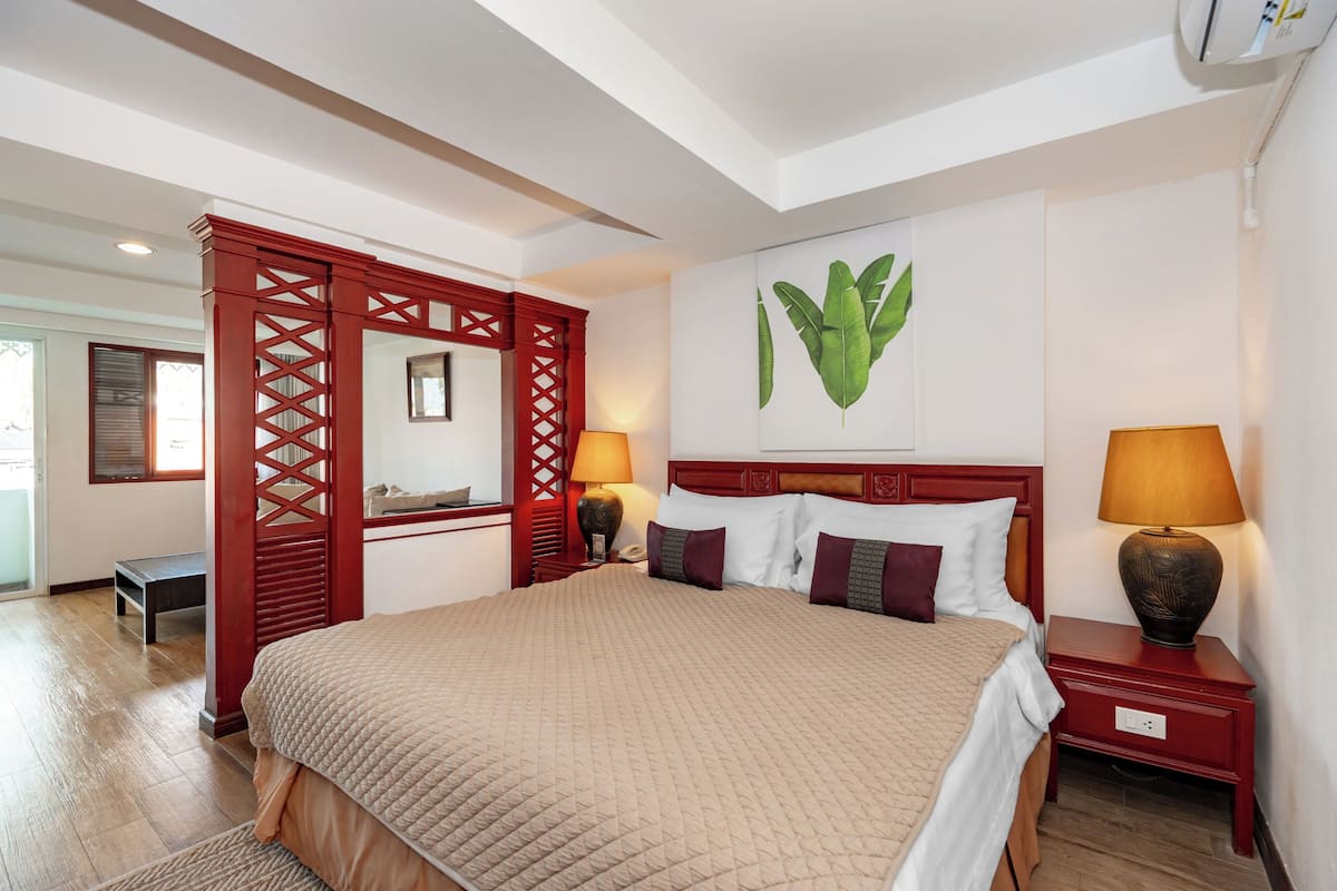 Chambre Standard | Bureau, espace de travail pour ordinateurs portables