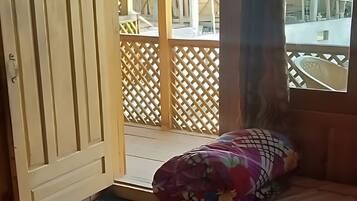 مكتب وواي فاي مجانًا