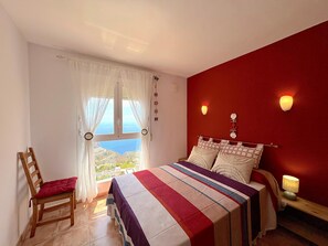 3 quartos, ferros/tábuas de passar roupa, Wi-Fi de cortesia