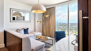 Executive Suite, 1 King Bed | Living area - Omni Fort Lauderdale Hotel (Fort Lauderdale)