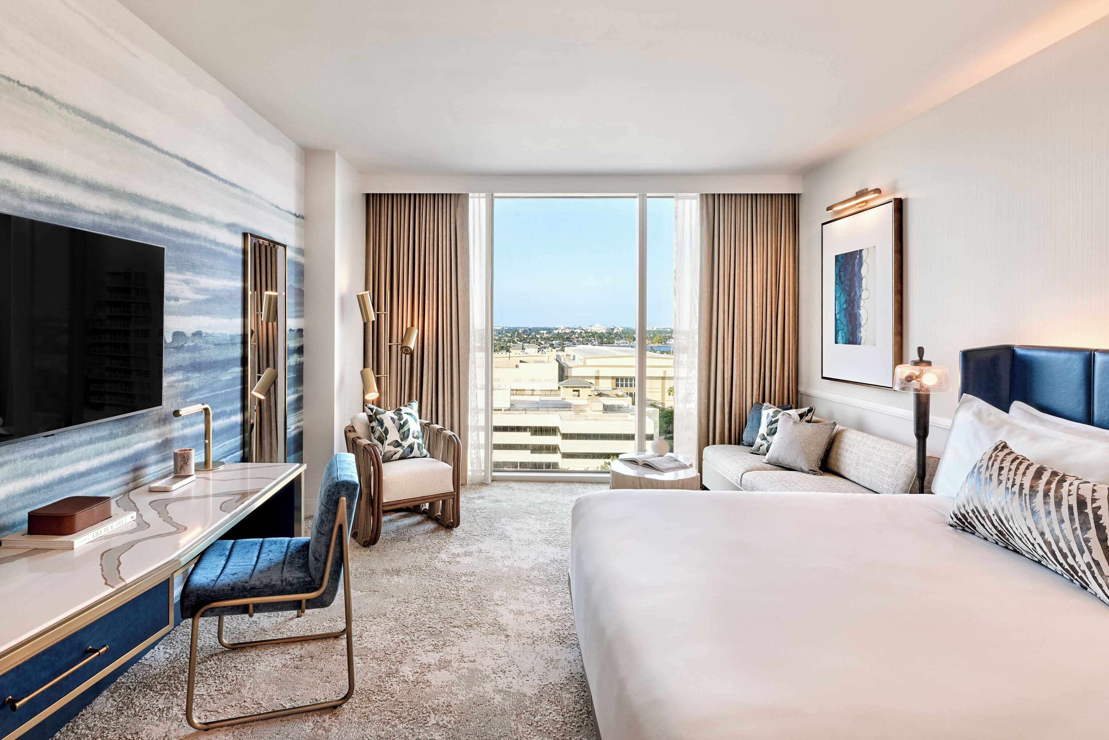 Deluxe-Zimmer, 1 King-Bett | Hochwertige Bettwaren, Pillowtop-Betten, Zimmersafe, Schreibtisch