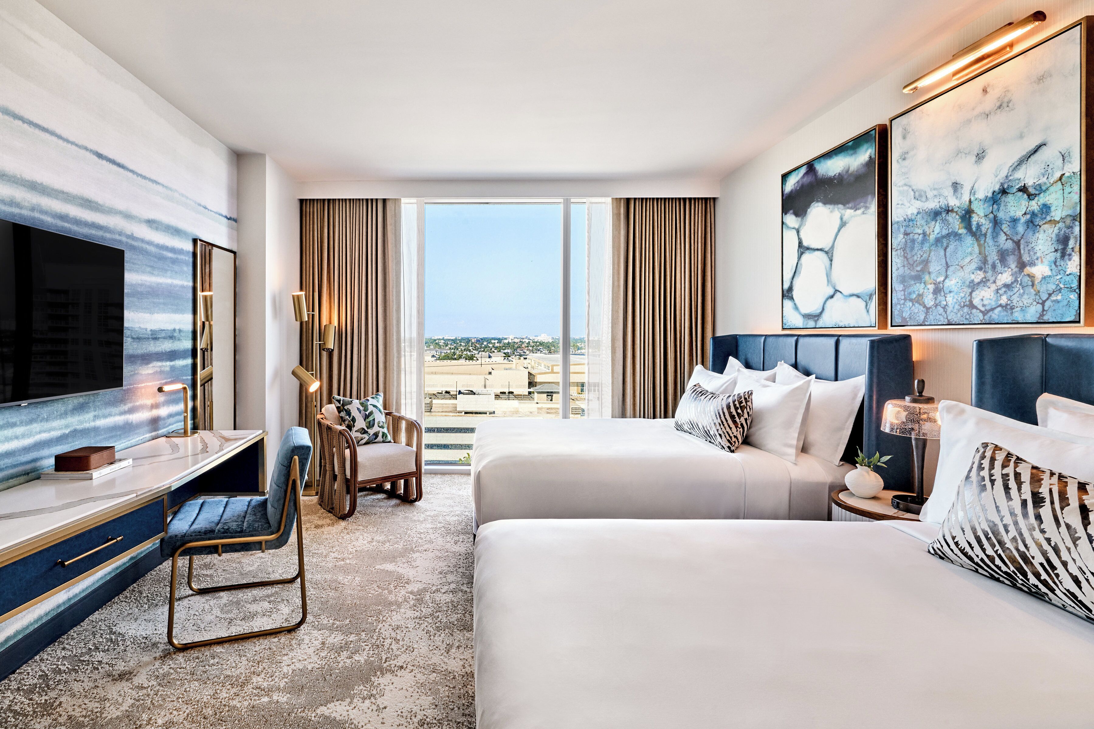 Deluxe-Zimmer, 2 Queen-Betten | Hochwertige Bettwaren, Pillowtop-Betten, Zimmersafe, Schreibtisch