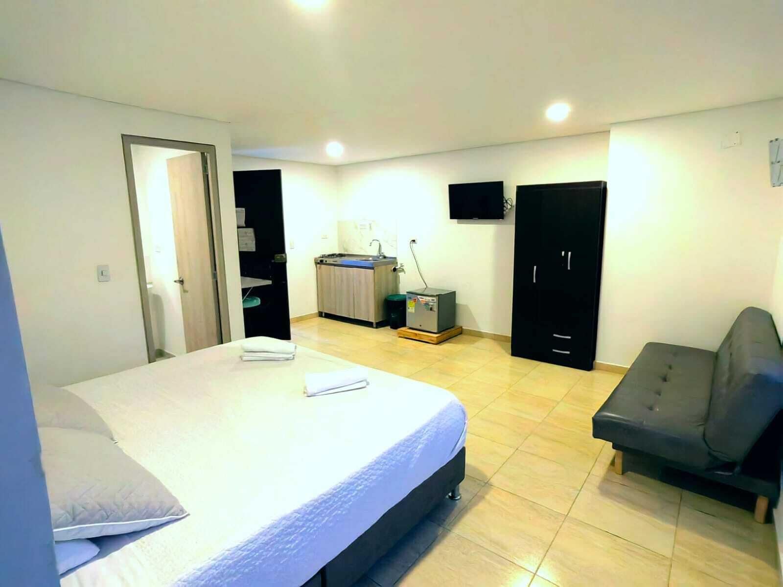 Lägenhet Comfort | Arbetsyta för laptop och gratis wi-fi