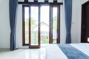 Villa, 3 Bedrooms, Private Pool | Desk, laptop workspace, free WiFi