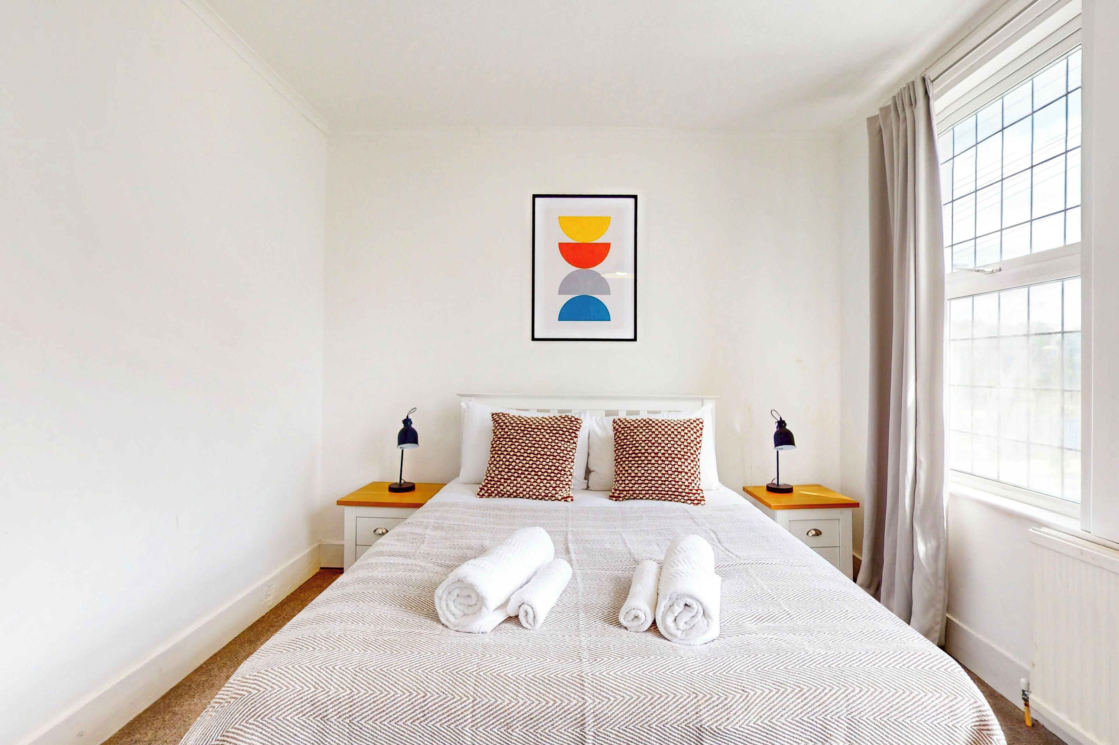 3 bedrooms, iron/ironing board, free WiFi, bed sheets