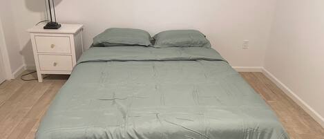 3 間睡房、熨斗/熨衫板、Wi-Fi、床單