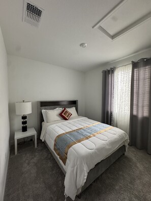 1 bedroom, desk, iron/ironing board, free WiFi