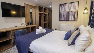 1 bedroom, individually decorated, individually furnished, free WiFi