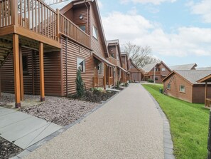 Exterior - Classic Lodge 38 (Rhyl)