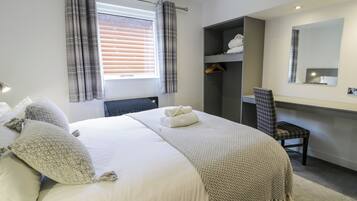 2 camere, con stile personalizzato, con arredamento individuale