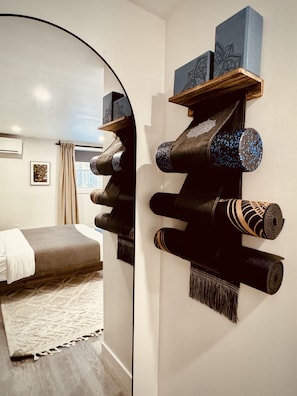 Iron/ironing board, travel cot, free WiFi, bed sheets